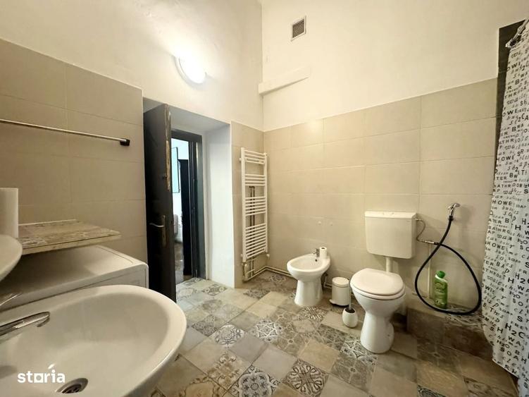 Apartament 2 camere 70 mp parter inalt str Gh Sincai - Central - 1