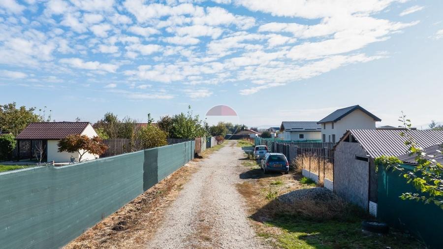 Teren Construcții intravilan de 511 mp, în Hărman