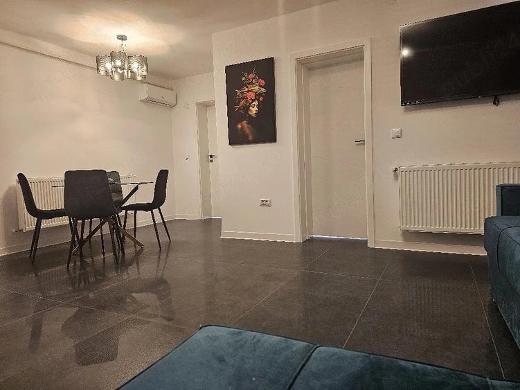 Apartament cu 2 camere decomandat în Ultracentral