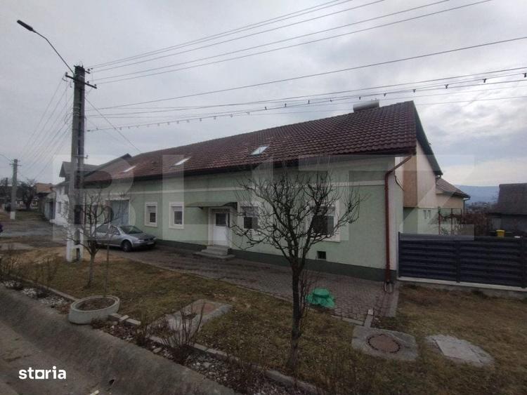 Casă cu 4 camere în Coldău