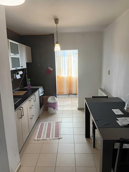 Apartament cu 2 camere decomandat în Exterior Vest