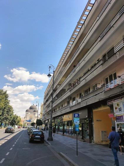 Garsonieră decomandată în Podgoria