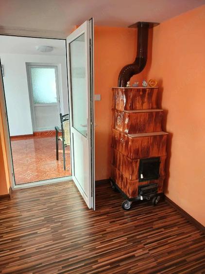 Casă cu 3 camere cu Teren 2700 Mp în Salcia