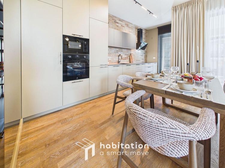 Apartament cu 3 camere decomandat, mobilat în Central
