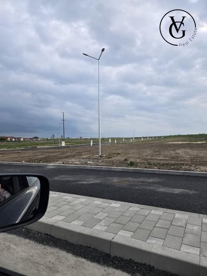 Teren Construcții intravilan de 2000 mp, în Ovidiu