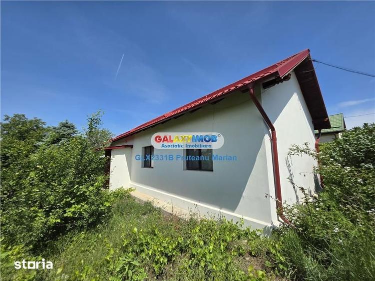 Apartament cu 3 camere decomandat în Crevedia