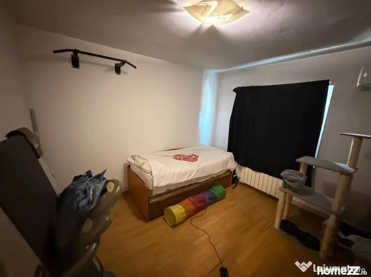 Apartament cu 3 camere decomandat în Tomis III