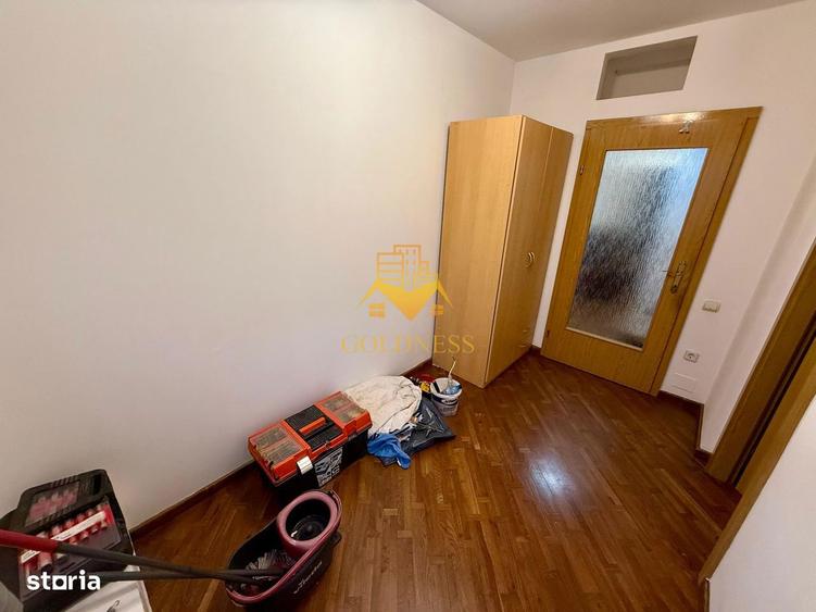 Apartament cu 3 camere în Mărăști