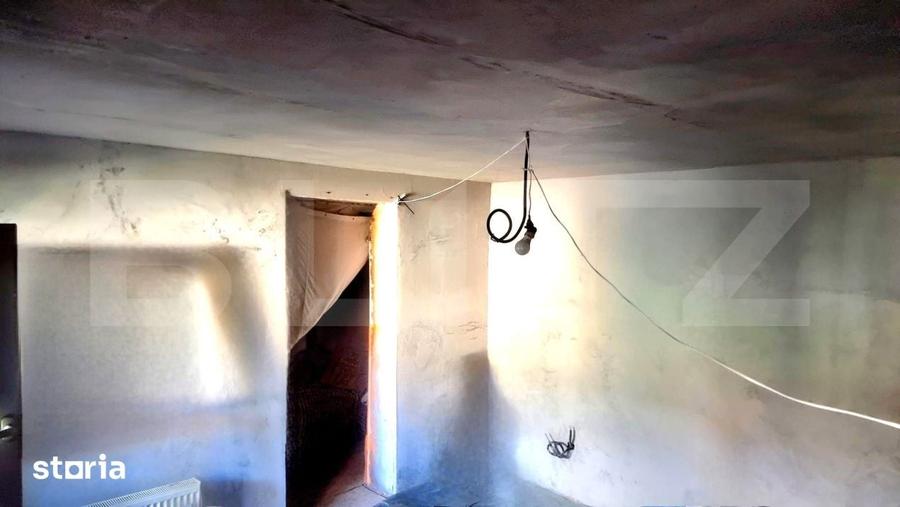 Casă cu 3 camere cu Teren 240 Mp în Mihai Bravu
