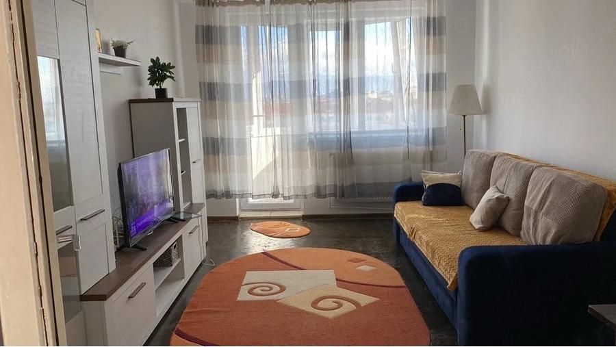 Apartament cu 2 camere semidecomandat în Central