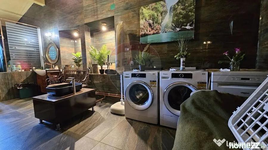 Casă cu 3 camere cu Teren 4456 Mp în Dorna-Arini