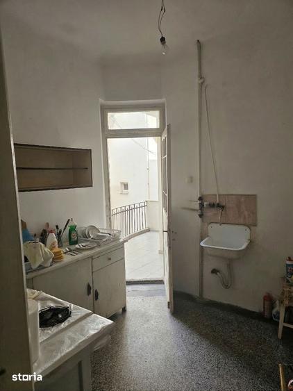 Apartament cu 5 camere, mobilat în Unirii