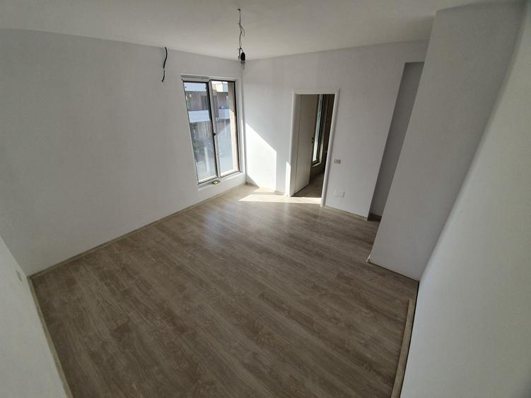 🏡 Vilă 5 camere, mansardă, 140 mp, curte 350 mp, mutare imediată - 5