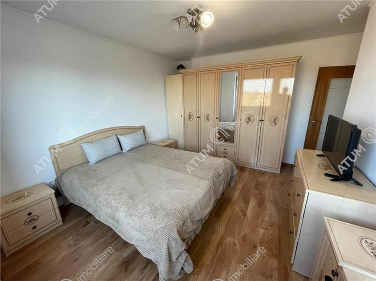 Apartament cu 2 camere decomandat, mobilat în Turnișor