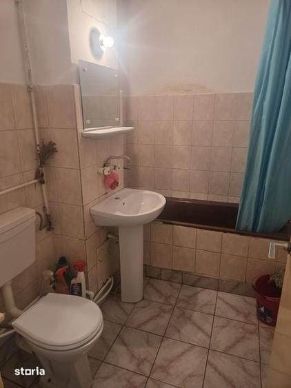 Apartament cu 2 camere decomandat în 1 Mai
