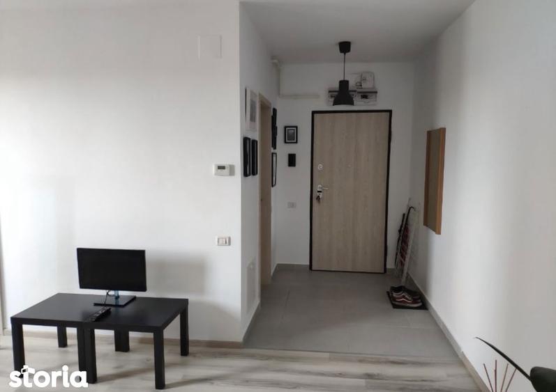 Apartament cu 4 camere decomandat, mobilat în Drumul Taberei