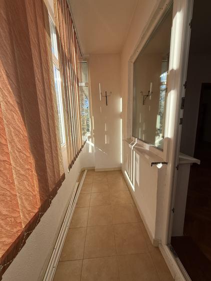Apartament cu 4 camere decomandat în Elisabetin