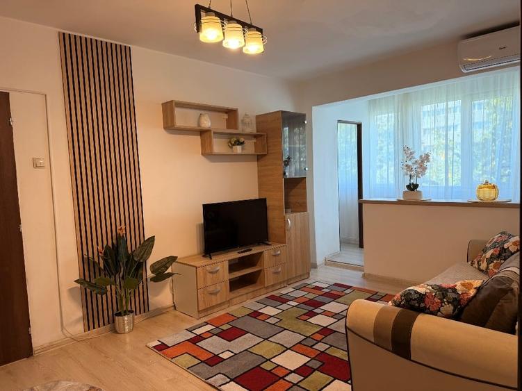 Apartament cu 2 camere semidecomandat, mobilat în Dristor