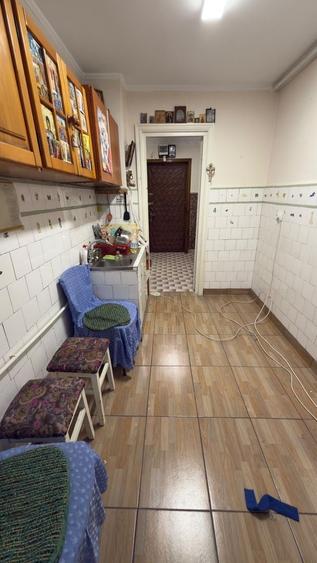 Apartament cu 2 camere semidecomandat în Abator