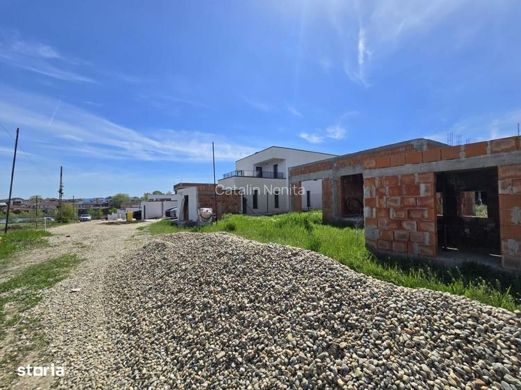 Vila in Citta del Lago, Corbeanca oportunitate la 185.000 EUR + TVA