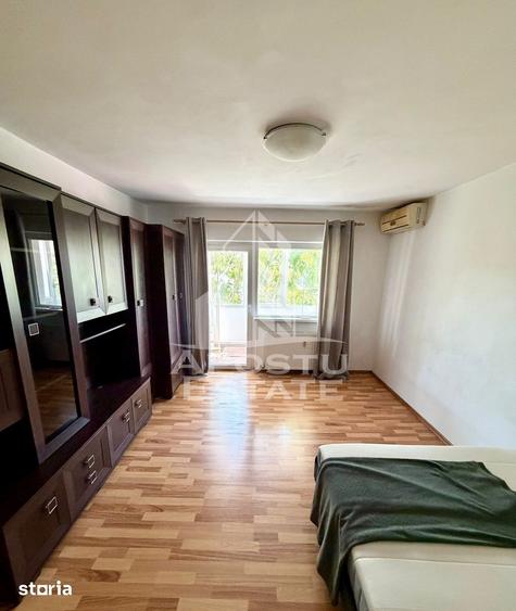 Garsonieră, mobilată în Complex Studențesc