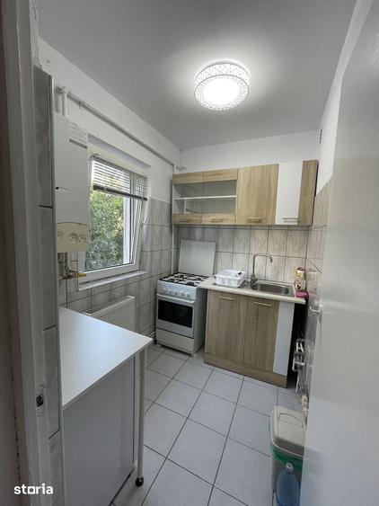 Garsonieră decomandată în Valea Aurie