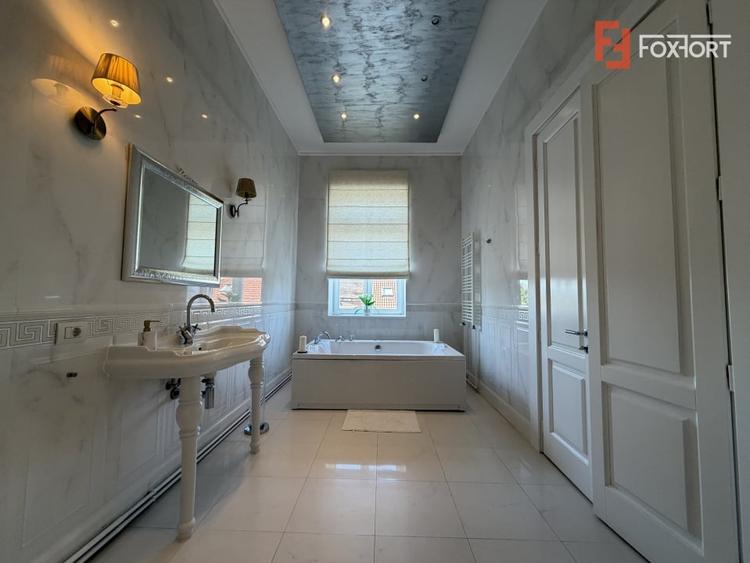 Apartament cu 3 camere decomandat, mobilat în Fabric