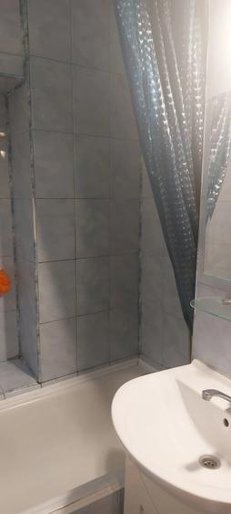 Apartament cu 2 camere decomandat în Tătărași