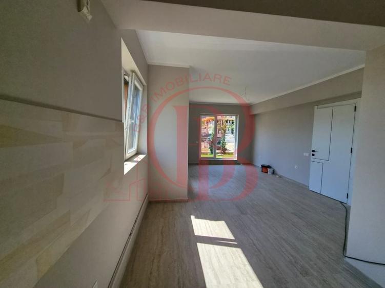 Apartament cu 2 camere decomandat în Theodor Pallady
