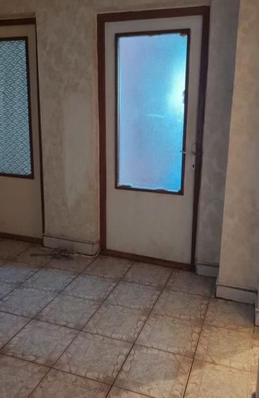 Apartament cu 3 camere decomandat în Traian