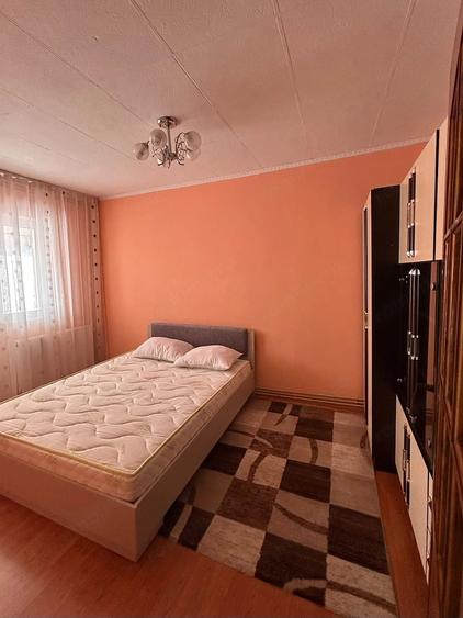Apartament cu 2 camere semidecomandat în Simion Bărnuțiu