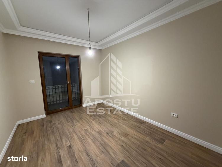 Casă cu 4 camere în Izvin