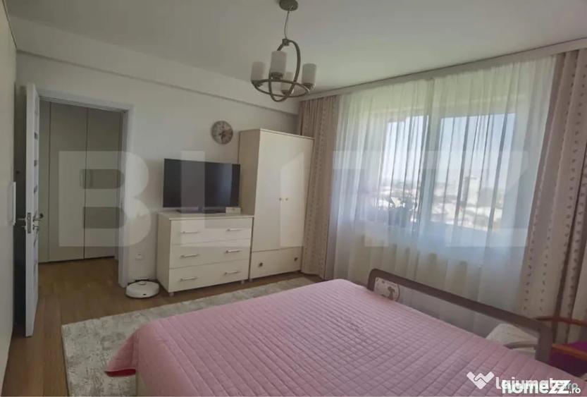 Apartament cu 3 camere decomandat în Central
