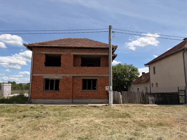 Casă cu 4 camere în Bethausen