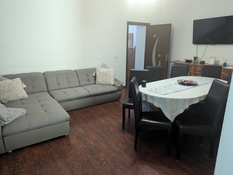Casă cu 3 camere în Văliug