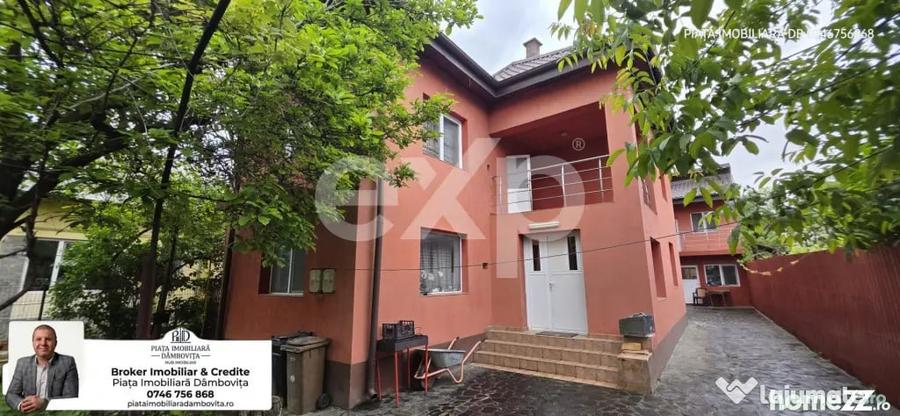 Casă cu 9 camere cu Teren 1053 Mp în Ultracentral