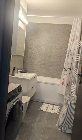 Apartament cu 2 camere decomandat, mobilat în Pipera