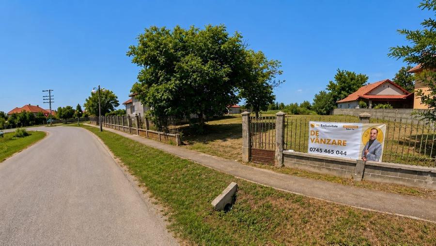 Teren Construcții intravilan de 2800 mp, în Doba