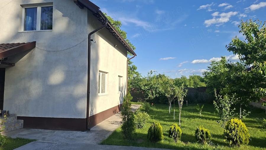 Casă cu Teren 740 Mp în Central
