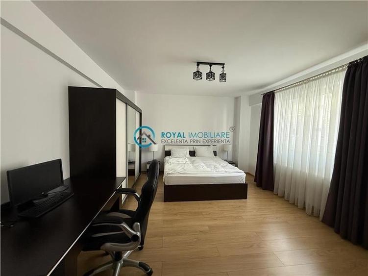 Apartament cu 3 camere decomandat, mobilat în 9 Mai