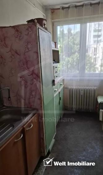 Apartament cu 3 camere decomandat în Grigorescu