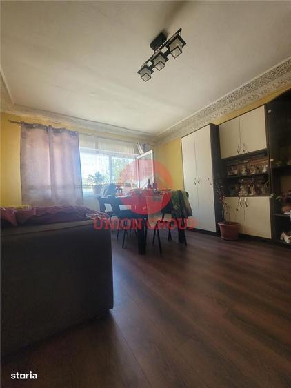 Apartament cu 3 camere în Sud