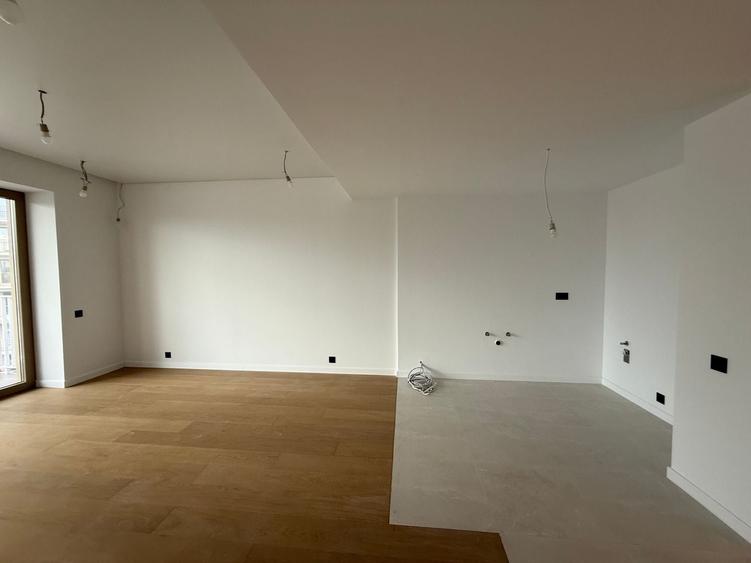 Apartament cu 2 camere în Barbu Văcărescu