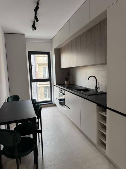 Apartament cu 2 camere decomandat în Cristian