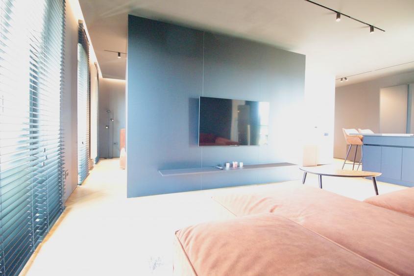 Apartament cu 2 camere semidecomandat, mobilat în Pipera