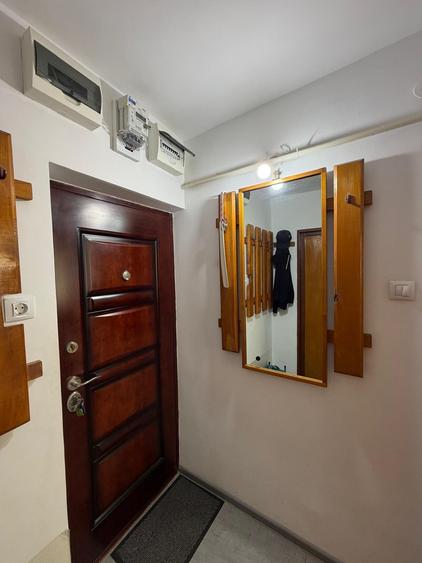 Apartament cu 2 camere semidecomandat în Țiglina 2