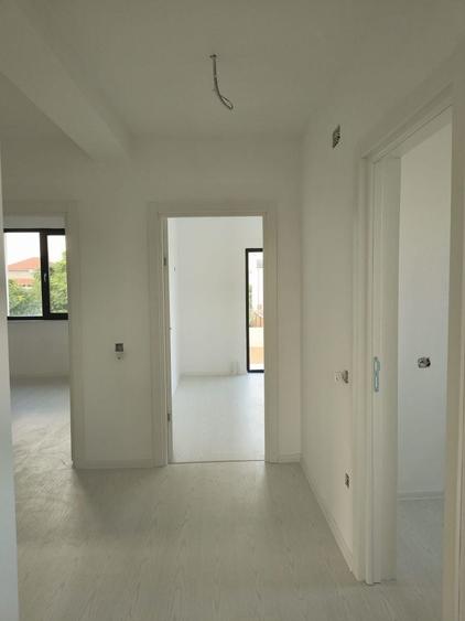 Casă cu 4 camere cu Teren 900 Mp în Valu lui Traian