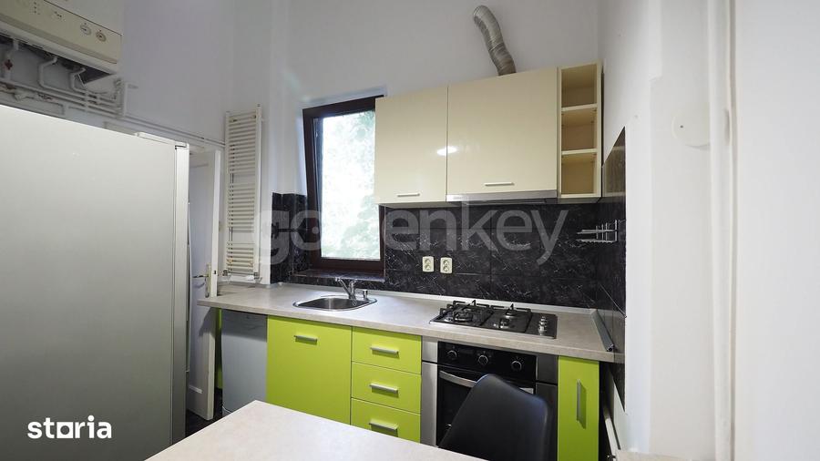 Apartament cu 4 camere în Primăverii