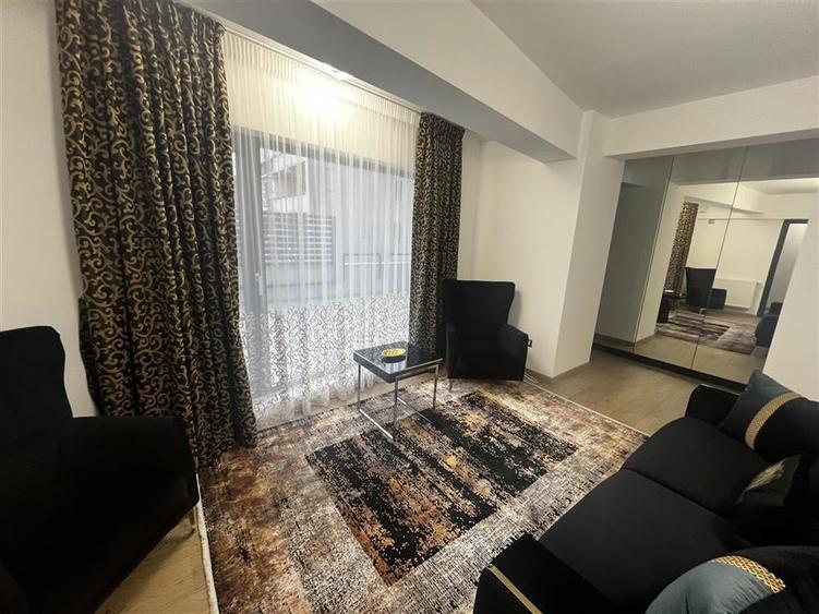 Apartament cu 4 camere decomandat, mobilat în Eminescu