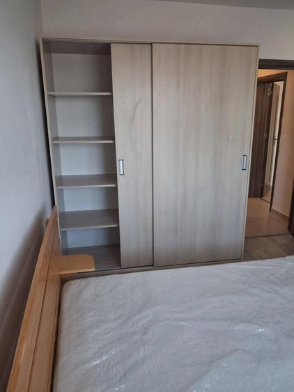 Apartament cu 2 camere decomandat în Berceni